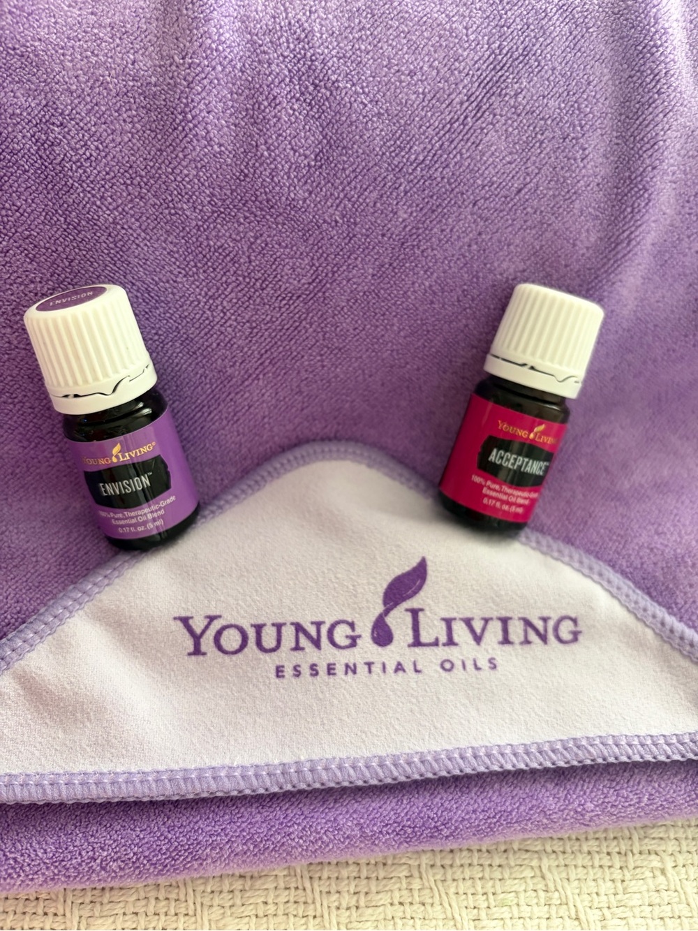 Lot of 2 YOUNG LIVING
